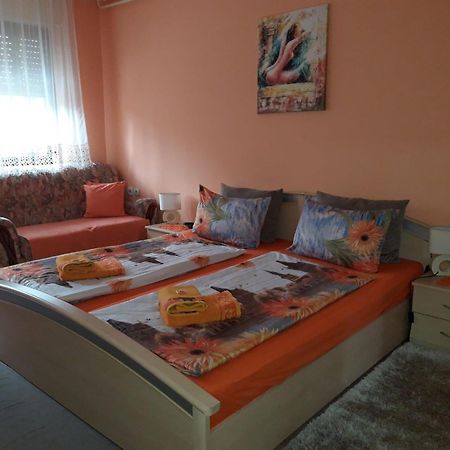 Ni Nela Apartmani מראה חיצוני תמונה