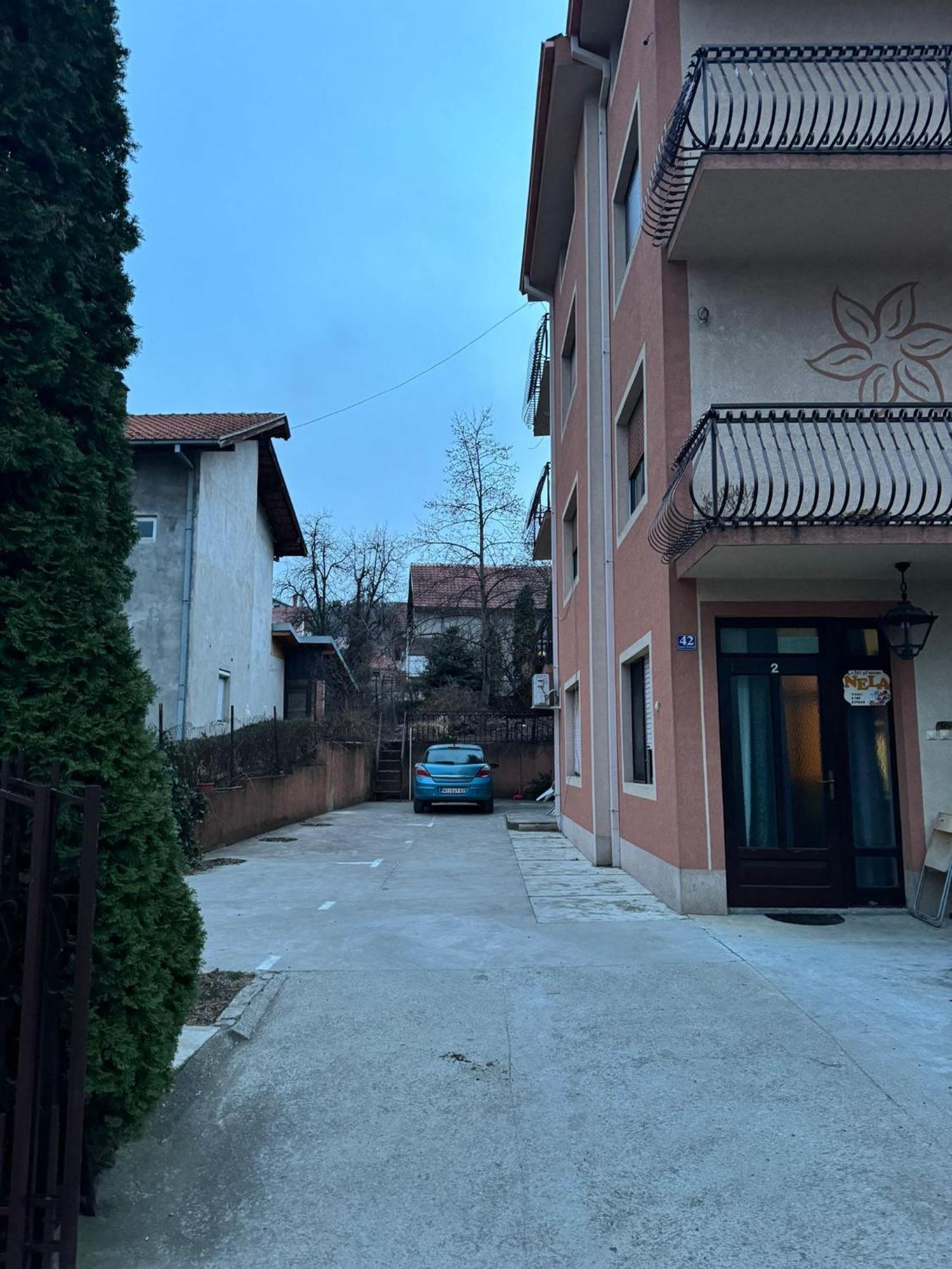 Ni Nela Apartmani מראה חיצוני תמונה
