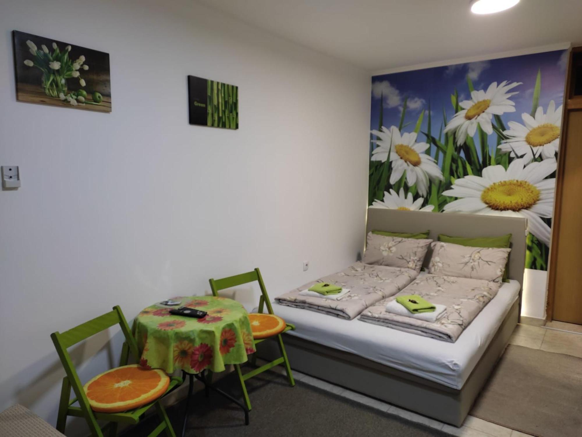 Ni Nela Apartmani מראה חיצוני תמונה