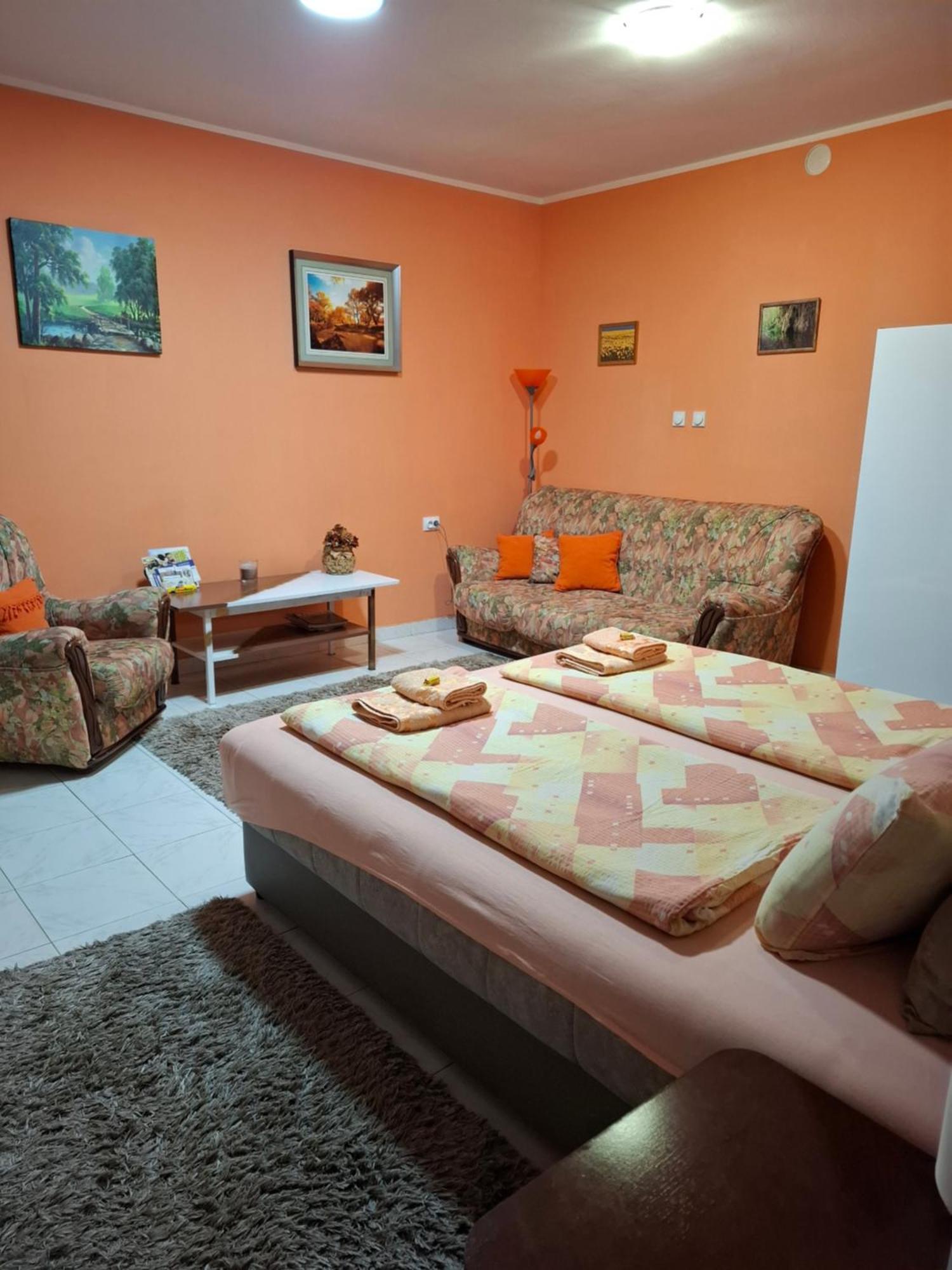 Ni Nela Apartmani מראה חיצוני תמונה